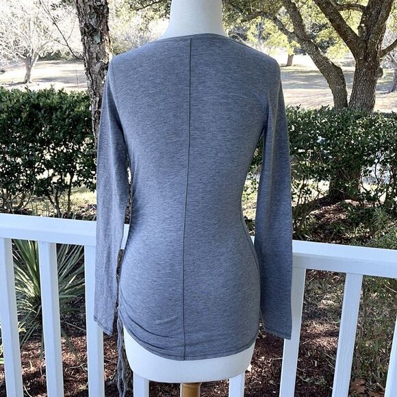 Lululemon Cinch It Long Sleeve Tee - Picture 4 of 5